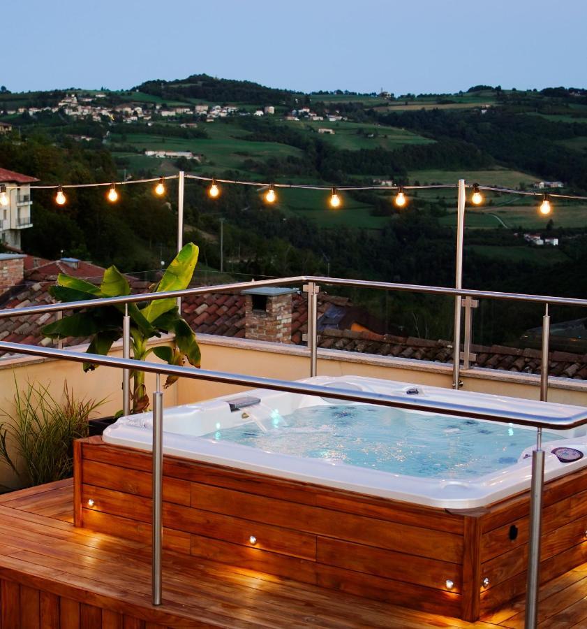 La Piazzetta Degli Artisti - Boutique B&B Bossolasco Extérieur photo