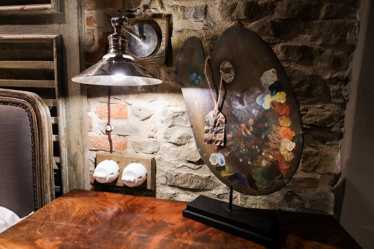 La Piazzetta Degli Artisti - Boutique B&B Bossolasco Extérieur photo