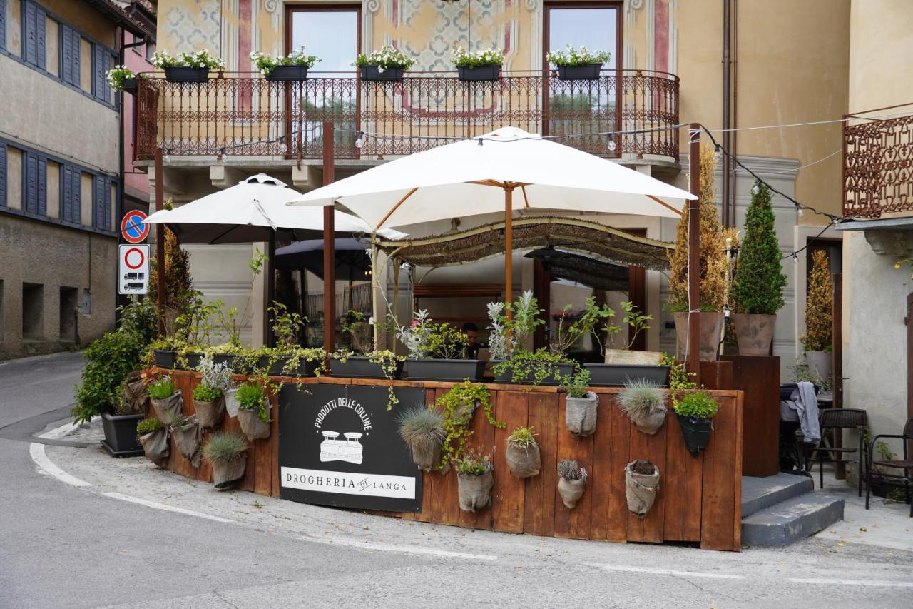 La Piazzetta Degli Artisti - Boutique B&B Bossolasco Extérieur photo
